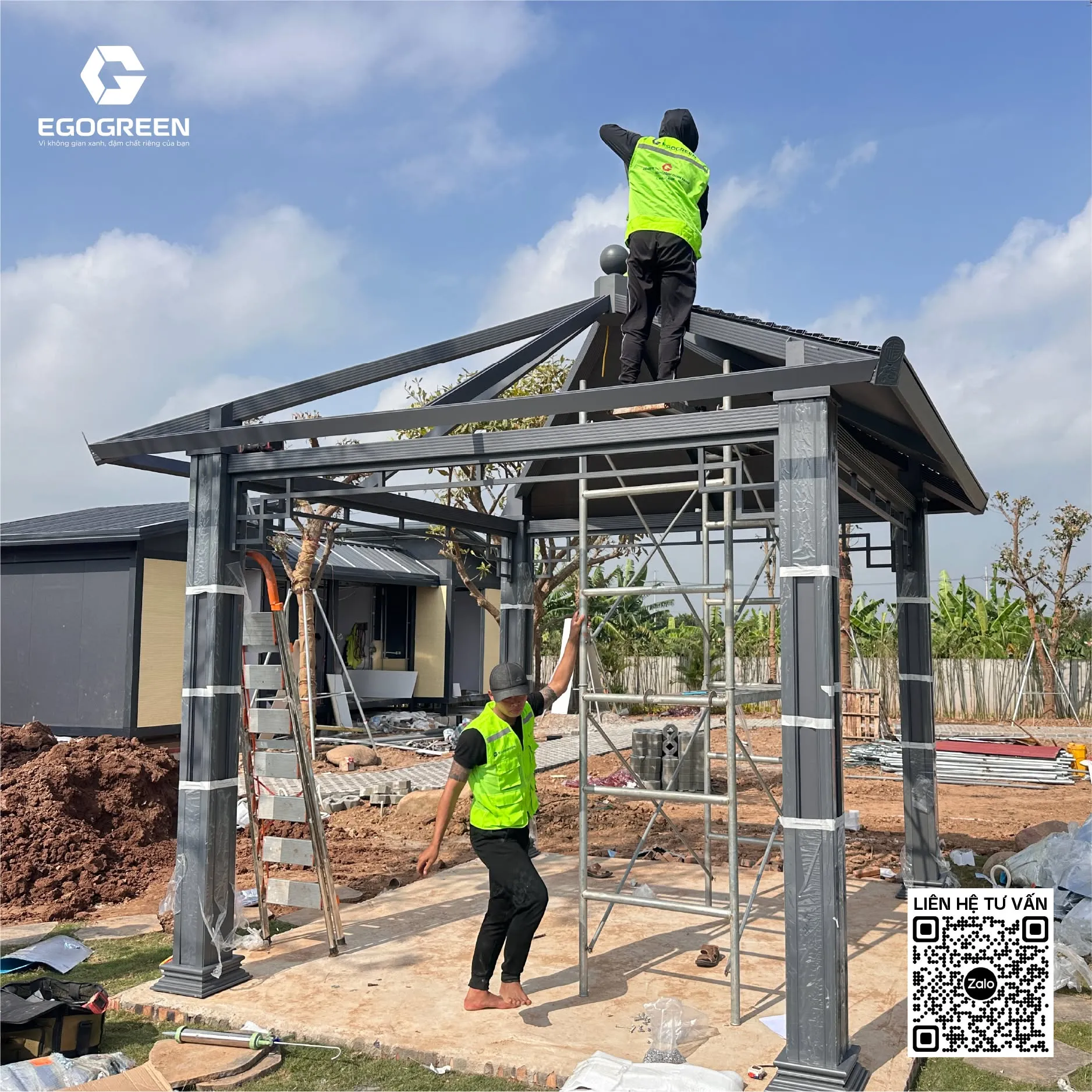 Thi công gặp nhiều thay đổi vì thời tiết nắng nóng.